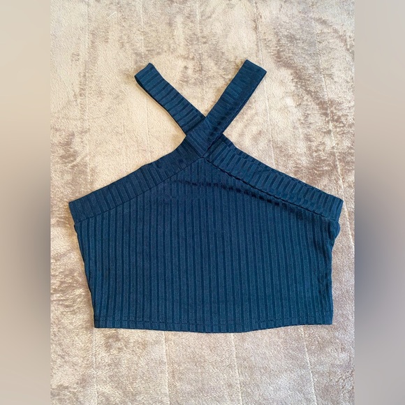 SHEIN Tops - Shein top • crop top • size small